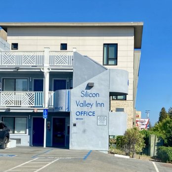 Silicon Valley Inn - Sloped parking off El Camino Real - Hotels Near Me - Belmont, California Silicon Valley Inn - Sloped parking off El Camino Real - Hotels Near Me - Belmont, California