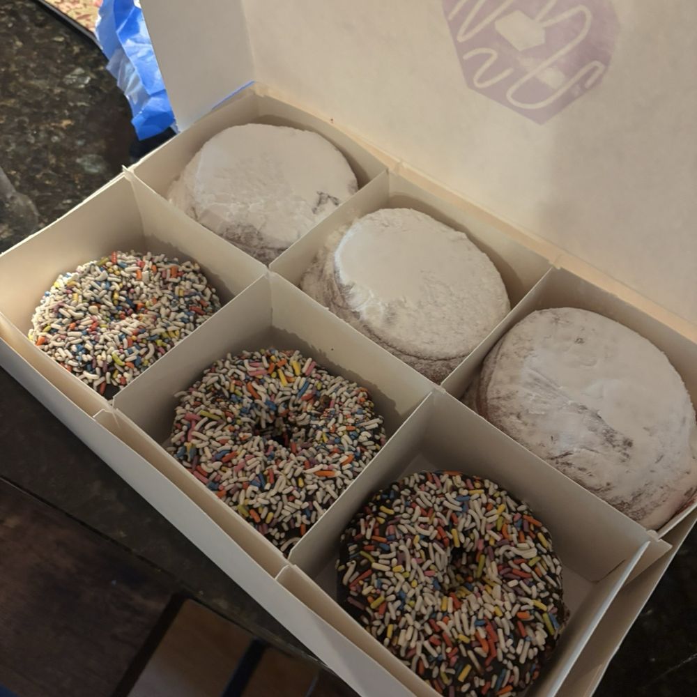 Beacon Doughnuts - Donuts Near Me - Chicago, Illinois Beacon Doughnuts - Donuts Near Me - Chicago, Illinois