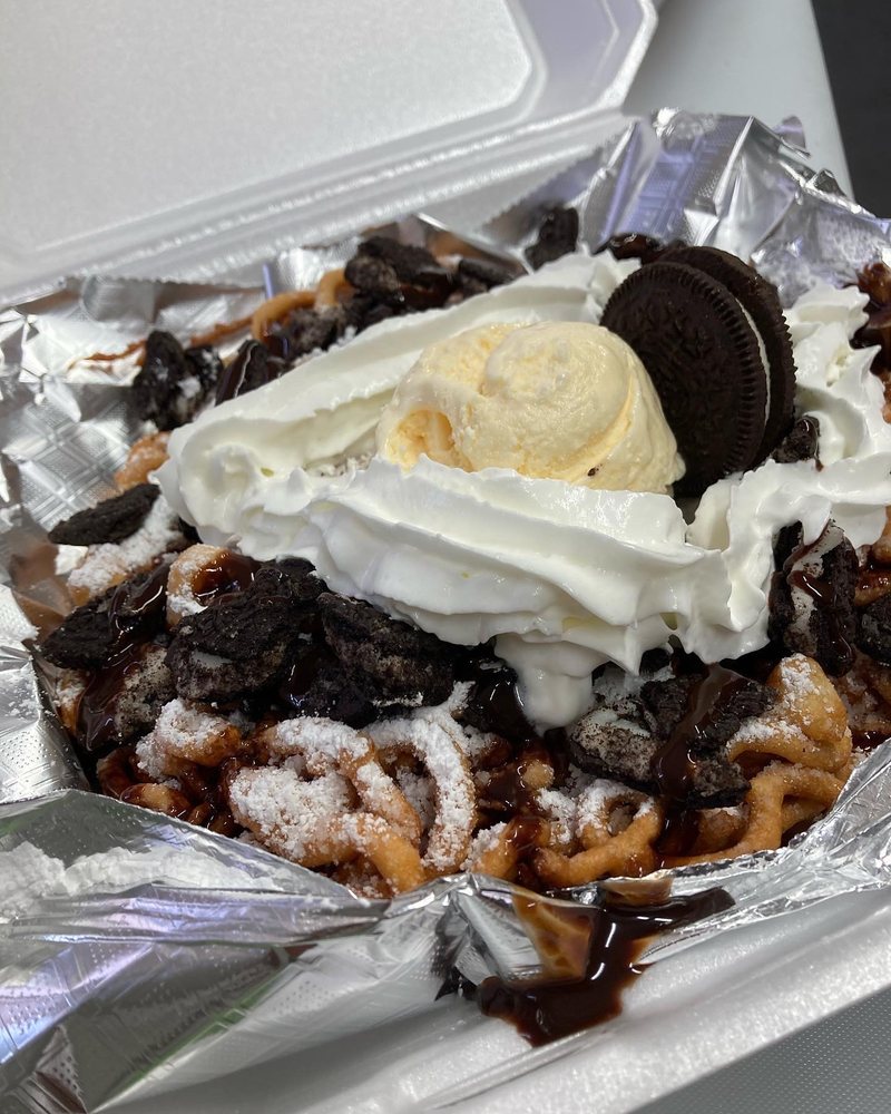 Vasquez Drive-Thru Logo