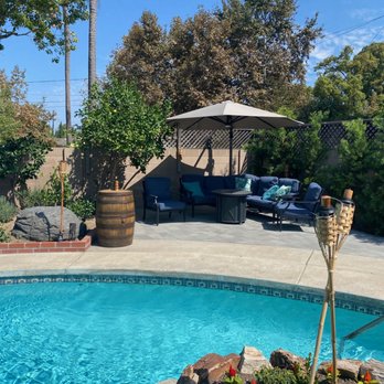 Mc landscape - Paver installation for fire pit area. - Gardeners Near Me Mc landscape - Paver installation for fire pit area. - Gardeners Near Me