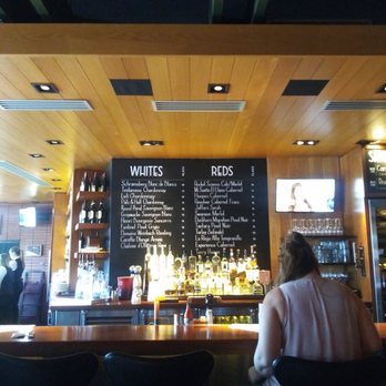 R D Kitchen 678 Photos 1295 Reviews American New 1323