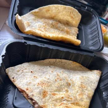El Rey Taqueria - This might be the smallest quesadilla I've had for 15 dollars. There's nothing to it. It taste fine but for the price go somewhere else. - Mexican Near Me - Norfolk, Virginia El Rey Taqueria - This might be the smallest quesadilla I've had for 15 dollars. There's nothing to it. It taste fine but for the price go somewhere else. - Mexican Near Me - Norfolk, Virginia