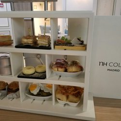 Hotel NH Collection Madrid Abascal - The dinner BOX ... a variety of tapas