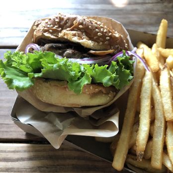 Acme Burger - Hamburger and fries! - Burgers Near Me - Cotati, California Acme Burger - Hamburger and fries! - Burgers Near Me - Cotati, California