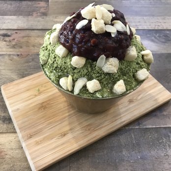 SnowBall RiceBall - Beautiful and refreshing - Desserts Near Me - Austin, Texas