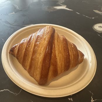 Herst Coffee Roasters - butter croissant - Coffee Roasteries Near Me - Newport Beach, California Herst Coffee Roasters - butter croissant - Coffee Roasteries Near Me - Newport Beach, California