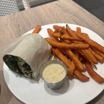 Carrot Express - Salad Near Me - New York, New York