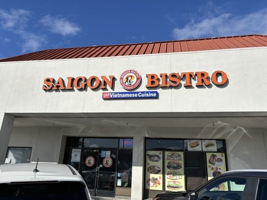 Saigon Bistro by null