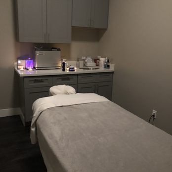 Amai Day Spa - Massage/facial room - Massage Near Me - Bothell, Washington