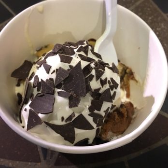 Cold Stone Creamery - Desserts Near Me - Chandler, Arizona