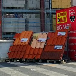 BricoDepot - Brico Depot Seville Spain 2-6-18 (Spanish roof tiles for sale out front)