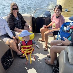 Float On - Lake Austin Boat Rentals & Lake Travis Boat Rentals