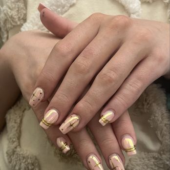 Noire The Nail Bar - Pink chrome, gold chrome accents, gel, acrylics, full set. - Nail Salons Near Me - Auburn, Alabama Noire The Nail Bar - Pink chrome, gold chrome accents, gel, acrylics, full set. - Nail Salons Near Me - Auburn, Alabama