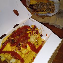 Cheesy bacon fries Cheesy bacon fries