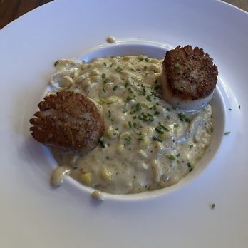 Ida's Restaurant - Scallop Special - Italian Near Me - Middletown, Rhode Island