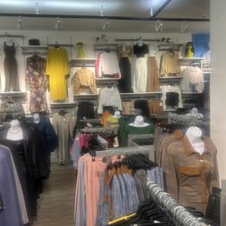 Rainbow Shop - Clothes