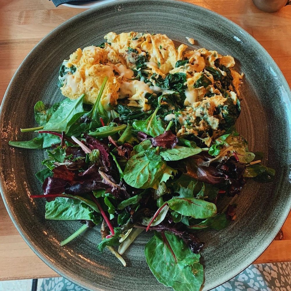 Lady Gregory's - Spinach and articoke salad - New American Near Me - Chicago, Illinois Lady Gregory's - Spinach and articoke salad - New American Near Me - Chicago, Illinois