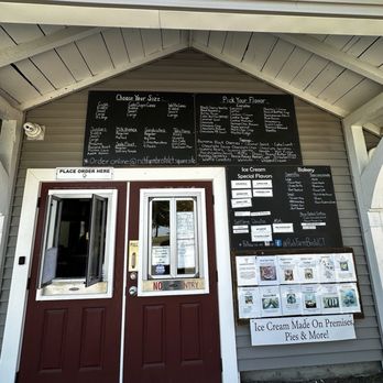 Rich Farm Ice Cream - Ice Cream & Frozen Yogurt Near Me - Bristol, Connecticut Rich Farm Ice Cream - Ice Cream & Frozen Yogurt Near Me - Bristol, Connecticut
