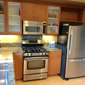Gilor Remodeling Group - Kitchen before photo - General Contractors Near Me - Emeryville, California Gilor Remodeling Group - Kitchen before photo - General Contractors Near Me - Emeryville, California