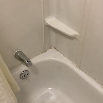 Eufaula Inn - Bathroom - Hotels Near Me - Eufaula, Oklahoma Eufaula Inn - Bathroom - Hotels Near Me - Eufaula, Oklahoma