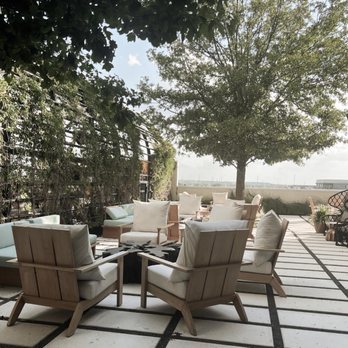 Virgin Hotels - Dallas - Hotels Near Me - Dallas, Texas