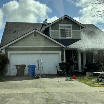 Life Painting - Before work- pressure washing house - Painters Near Me Life Painting - Before work- pressure washing house - Painters Near Me