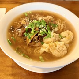 Wonton Noodle Soup