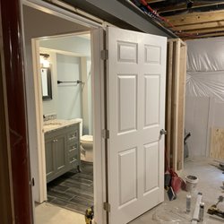 Snyder Remodeling - New walls and bathroom install