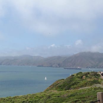 Batteries to Bluffs Trail - Endless views of the Marin Headlands - Hiking Near Me - San Francisco, California