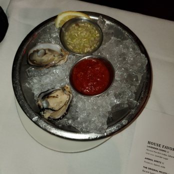 Cutters Crabhouse - Oysters - Seafood Near Me - Seattle, Washington
