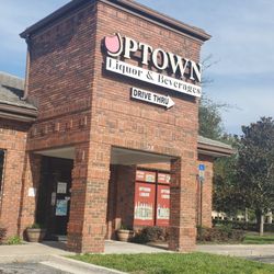 Uptown Liquor & Beverages