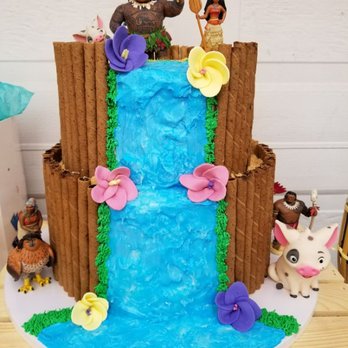 Baby Cakes Bakery - Moana themed cake - Desserts Near Me Baby Cakes Bakery - Moana themed cake - Desserts Near Me