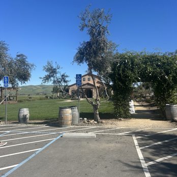 McGrail Vineyards and Winery - Wineries Near Me - Livermore, California McGrail Vineyards and Winery - Wineries Near Me - Livermore, California