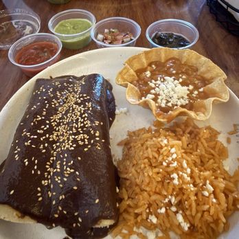 Los Agaves - New American Near Me - Santa Barbara, California
