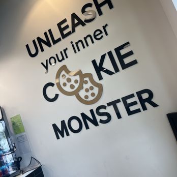 Crave Cookies - Desserts Near Me - Indianapolis, Indiana