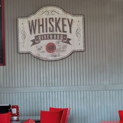 Red Robin Gourmet Burgers and Brews