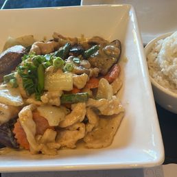 Curry chicken
