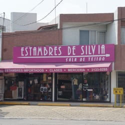 Estambres de Silvia - La fachada.