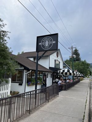 Lola's Street Kitchen by null