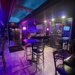Jukebox Bar & Grill - The BackRoom Area