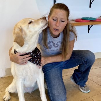 Cookies N Clean - Taylar and her favorite groomer, Ashley:) - Pet Groomers Near Me - Phoenix, Arizona Cookies N Clean - Taylar and her favorite groomer, Ashley:) - Pet Groomers Near Me - Phoenix, Arizona
