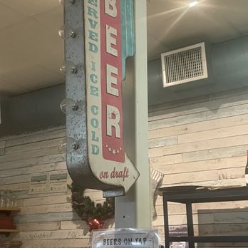 Basecamp Dinette - Coffee & Tea Near Me - Burbank, California Basecamp Dinette - Coffee & Tea Near Me - Burbank, California
