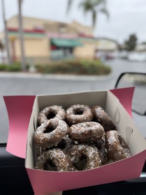 M & M Donuts by null