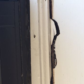 Beal Properties - More cracks in our molding from crappy work. - Property Management Near Me - Chicago, Illinois