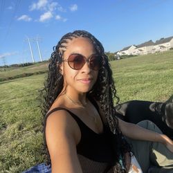 Lydia Braiding & Weaving - Knotless boho braids