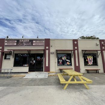 Salty and Sweet - Outside - Candy Stores Near Me - Boerne, Texas