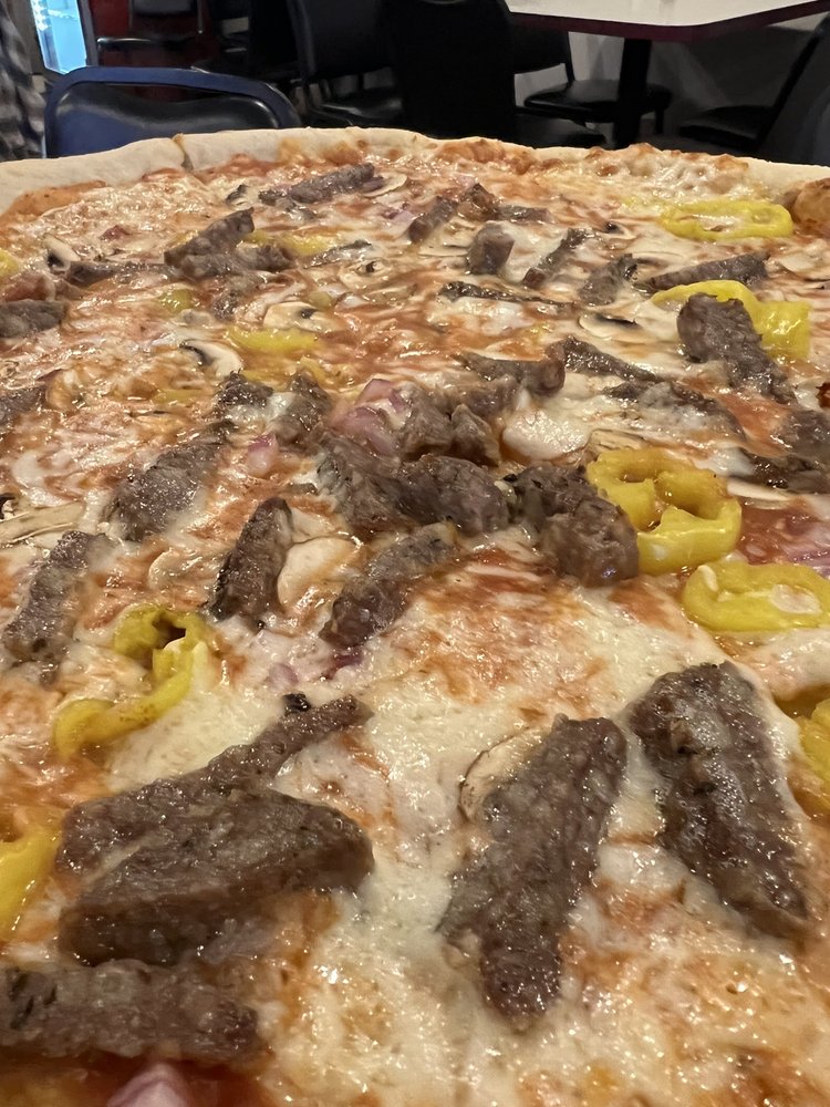 Upriver Pizza Logo