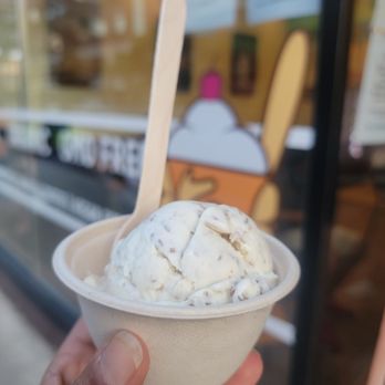 Milk & Honey - a hand holding a bowl of ice cream - Coffee & Tea Near Me - Traverse City, Michigan Milk & Honey - a hand holding a bowl of ice cream - Coffee & Tea Near Me - Traverse City, Michigan