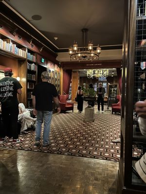 Los Angeles Athletic Club by null