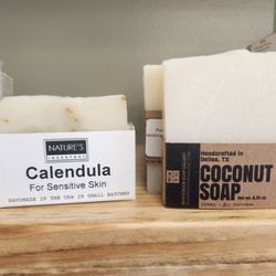 Cloverleaf Nook - Handmade soaps (In the great U.S. of A)